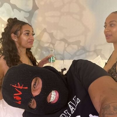 Cum4mii's profile picture. You miss me, don’t you?🤭|| lost my old account @ 206k🤦🏽‍♂️|| still your girl Ali😘ask for menu👇https://t.co/EGP2zAE9qy