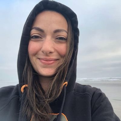 Jane_5558888's profile picture. 