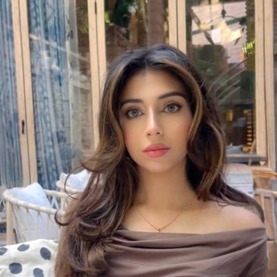 zaraistastys's profile picture. i code sometimes, it usually works | building Tastys