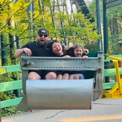 ZippinPackers's profile picture. Dad/Hubby