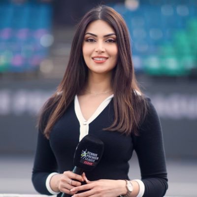 yesha_sagar's profile picture. Everyday is a hustle. Do I get tired? Yes… Do I give up? No…