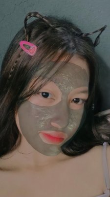 StaceyVanc26210's profile picture. Creative poet chasing dreams in coding.