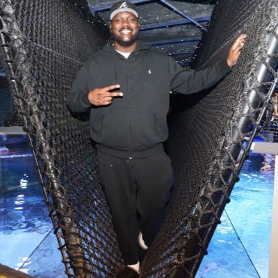 steffbriggs2's profile picture. GOD First | kailabriggins 💍| BLM ✊🏿| “Be Legendary” | Mamba Forever 🐍|