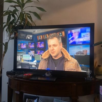 TooTonIV's profile picture. 