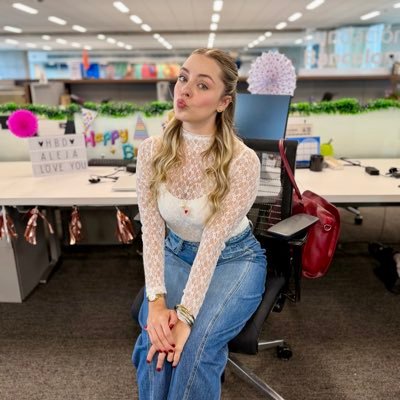 Alejavesa10's profile picture. Instagram @alejavesa10