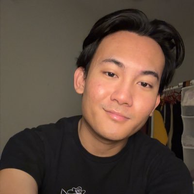 Strangerz_'s profile picture. ⓘ this user just fucked up his life