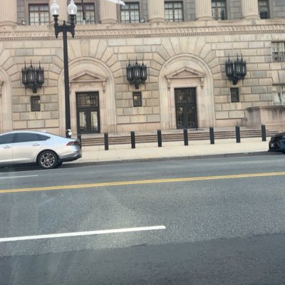 VbeLockz's profile picture. 🧑🏽‍🍳🏧