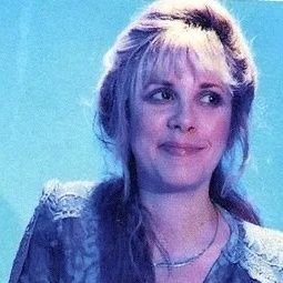 xOilOnWater's profile picture. Yellowjackets 🐝 | Fleetwood Mac