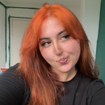 theluciebeth's profile picture. girl in an insane asylum/wood nymph