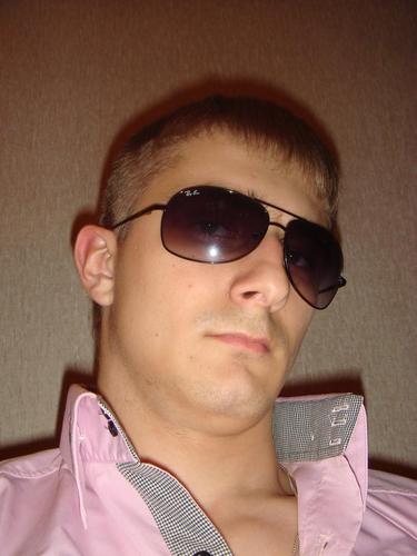 famousman46's profile picture. Главный редактор сайта law-centr.ru