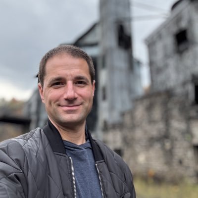 nickaconnelly's profile picture. I'm basically a rocket scientist, so assume everything I say is always right.