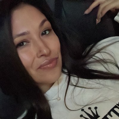 loquaciousloka's profile picture. Que viva la putería 💋