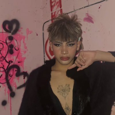 homeronavvx's profile picture. Zxxx