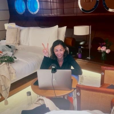 iza_wit's profile picture. softer edges of the internet, work things https://t.co/gnkV4JtAnh