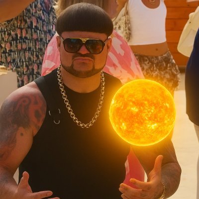 yuzhantzu's profile picture. Buy and Hold