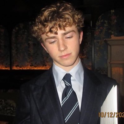 mikeydaya's profile picture. zendaya’s oscar campaign manager | milelumax jancy percabeth homecoming 🔜