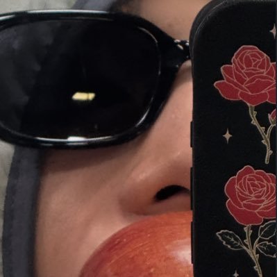 hyunelks's profile picture. 