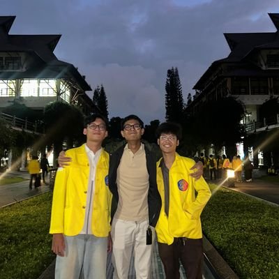 parkuskus's profile picture. math problem setter @sainsinaja | math tutor @mastertpb | for math tutoring, just dm me!