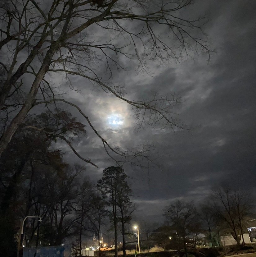 Emflem06's profile picture. 