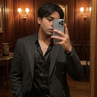 Suvolicious's profile picture. Introverted lanes  | drawn to peaks 🏔️ | stitched in cricket  | Love cats |
Insta https://t.co/zdivkVzp8M |
Daily quotes ✍🏻 | Follow me fb 100%