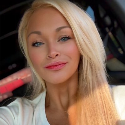 laurenoflight_'s profile picture. Jesus | Wildflowers 🌻 | Gardening 🌱| seeker of truth 🕊️| Bitcoin c/o 2018 | ☀️ & Wind chime Maxi | Jeremiah 29:11 |Optimist | Scaling | Private Equity