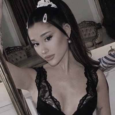 uziiana's profile picture. ariana grande & tate mcrae