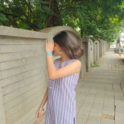 ankithaa01's profile picture. Ataraxia👾
Introvert bhi hu,
Extrovert bhi hu,
jab joh mann karta
woh mask laga leti hu😌

          connect with people🌸