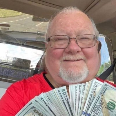 FredJohnso91260's profile picture. I'm a $202 mega million lottery winner in Edison, NJ I'm so blessed so I'll be giving away $5000 to my first 474 followers Greatful & blessed!🙏