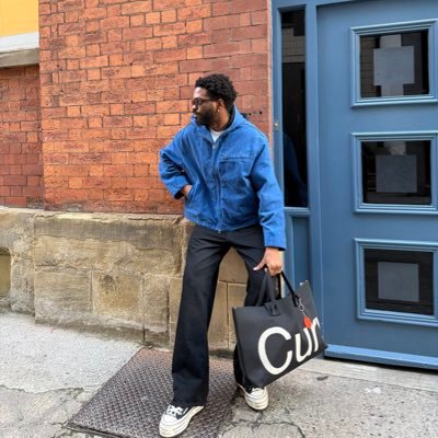 seyii___'s profile picture. houseboy @howtonull