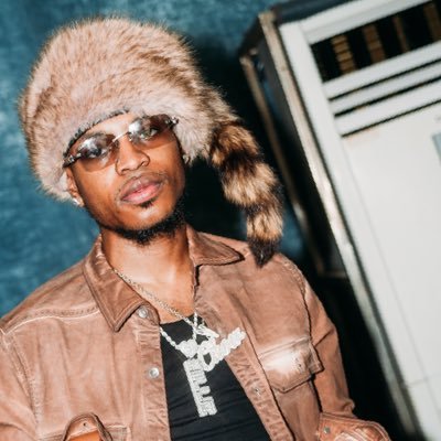 thankschow's profile picture. instagram: @thankschow chowleemusic@gmail.com