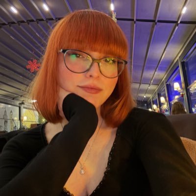 beyzaozdmiir's profile picture. 