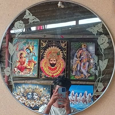 Aarush1575621's profile picture. 