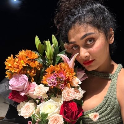 MissCurly__'s profile picture. "Immersed in the depths, capturing the essence of underwater magic. Join me on my aquatic odyssey. 🌊 #Diving 🧜‍♀ 🤿