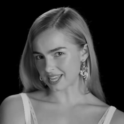 imsippingpepsi's profile picture. #scorpio ( ☀︎ / ☾ )