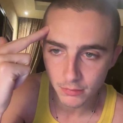 buildingwithaba's profile picture. Software Engineer at @Amazon, building data intensive micro-services for Affiliate Marketing. Building @havyn_ng cause my friends kept getting scammed online 💀