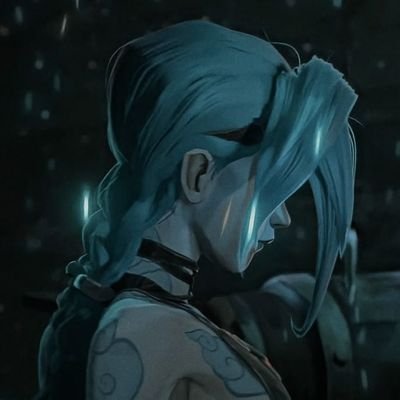 plumorovie's profile picture. 