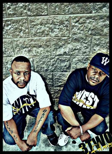 Tha Twinz Official Twitter For Bookings,Features contact tripp2eslbc@yahoo.com /wayzlb@yahoo.com