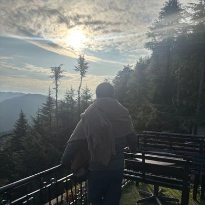 Zoggy_y's profile picture. A bachelor who is expressing his thoughts