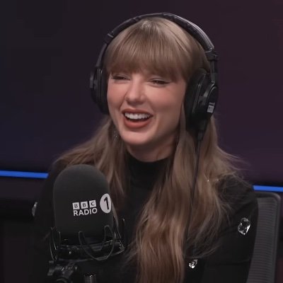 hesgetway's profile picture. ⋆ ☄︎.·˚ * 🔭 ⸆⸉