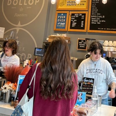 Warda_13's profile picture. 