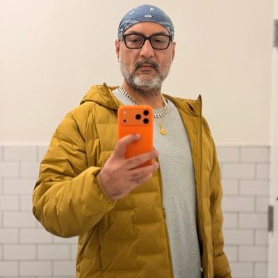 Arun_Kaku05's profile picture. I belong to no religion, my religion is love, every heart is my temple. If religion teaches to hate,I'm ready to drop mine #JustSaying ❤️