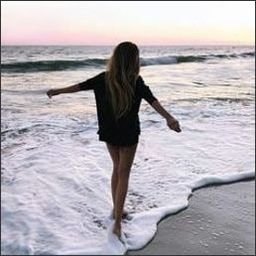 SarsloueCct's profile picture. 