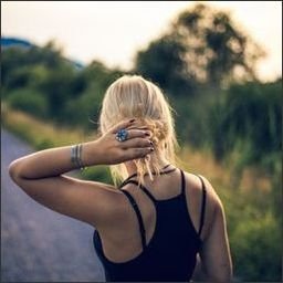 Neareeb9446765's profile picture. 