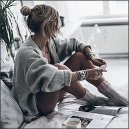 LirteaussdRqRZ's profile picture. 