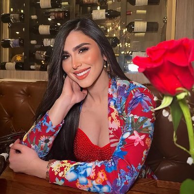 Emma96955952's profile picture. Science advocate, educator, and women in STEM mentor. 100% feminist.USA + Traveler of the universe. Love Life ❤️