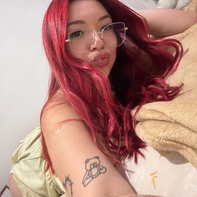 AuroraKatie_'s profile picture. Sweet but slutty, broke babe with a body that's always ready for you, check my FREE page @katiesunnflower