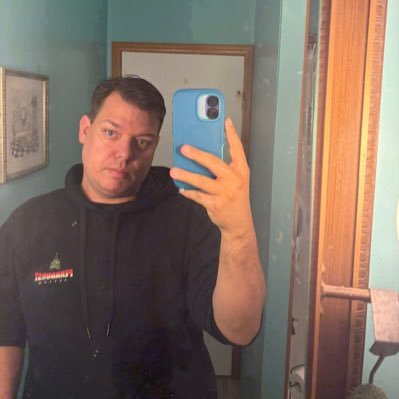 ahacken36's profile picture. PA:DELCO USA🇺🇸 theme park 🎡🎠⛲️🎢 #letsgoflyers #ringthebell🔔 eagles 🦅 sbc 2024 beach 🏖️ movies 🍿🎥iPhone  📱summer ☀️ FL 🌴respect ✊🩷❤️🧡💛💚🩵💙💜🖤🩶