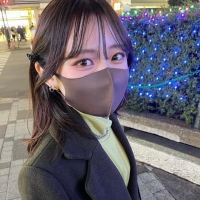 BitencourtTiara's profile picture. ×初めて使いますので仲良くしてくださると婚しいです。フオロ-お願い!