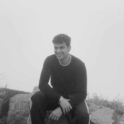 honeyychawla's profile picture. tinkering around