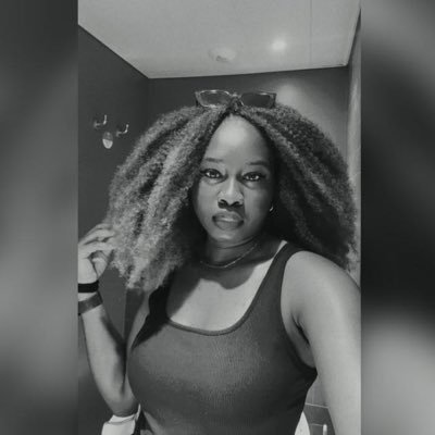 MforMeya's profile picture. An Autocrat| A Wicked Woman 👸🏽| Life is for living| Here for shits & giggles| RTs =/= endorsements